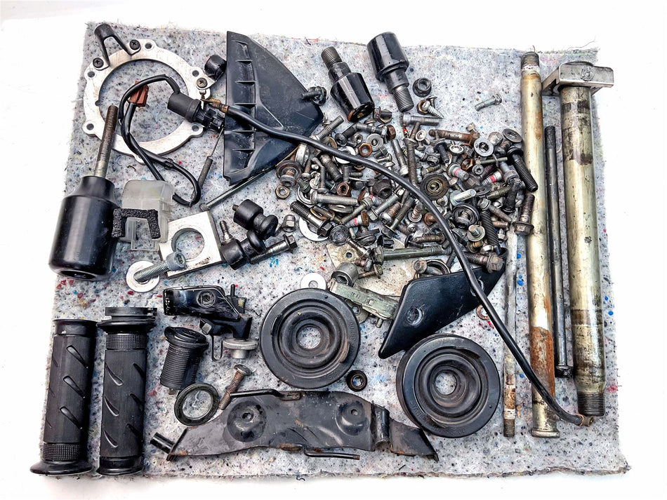 2009 Yamaha FZ1 Assorted Nuts, Bolts & Fixings