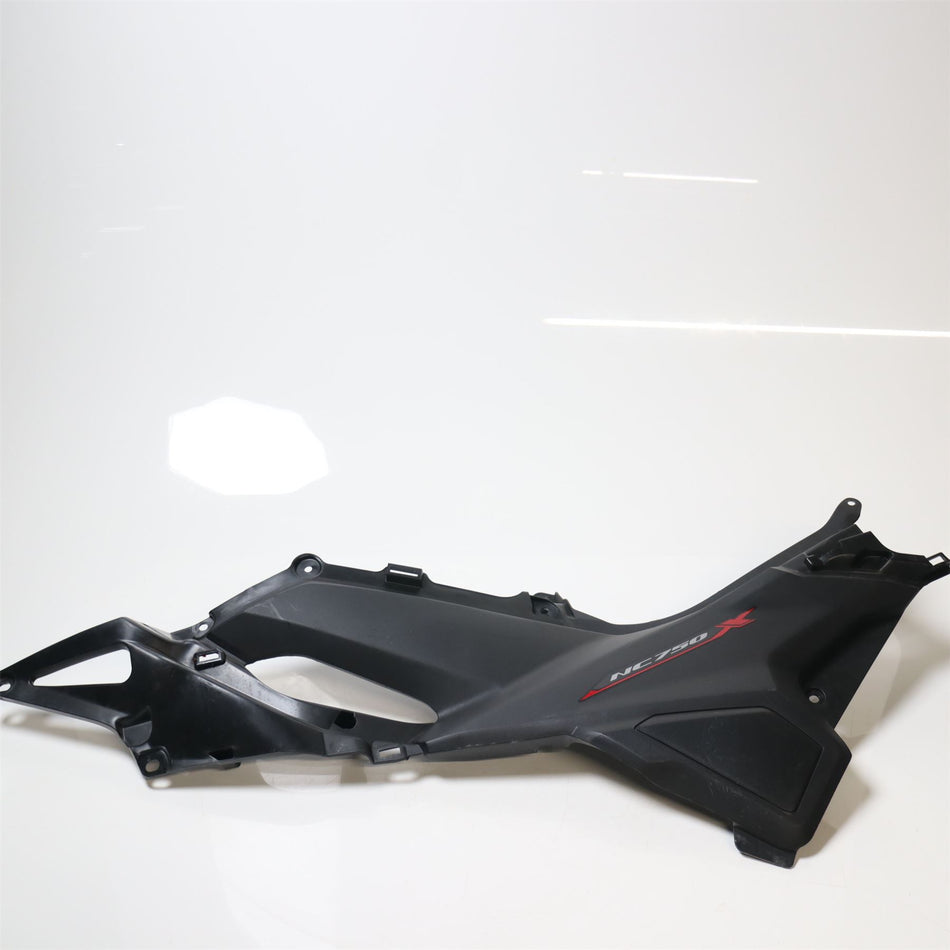 HONDA NC750X Left Side fairing - 83701-MKA-D80