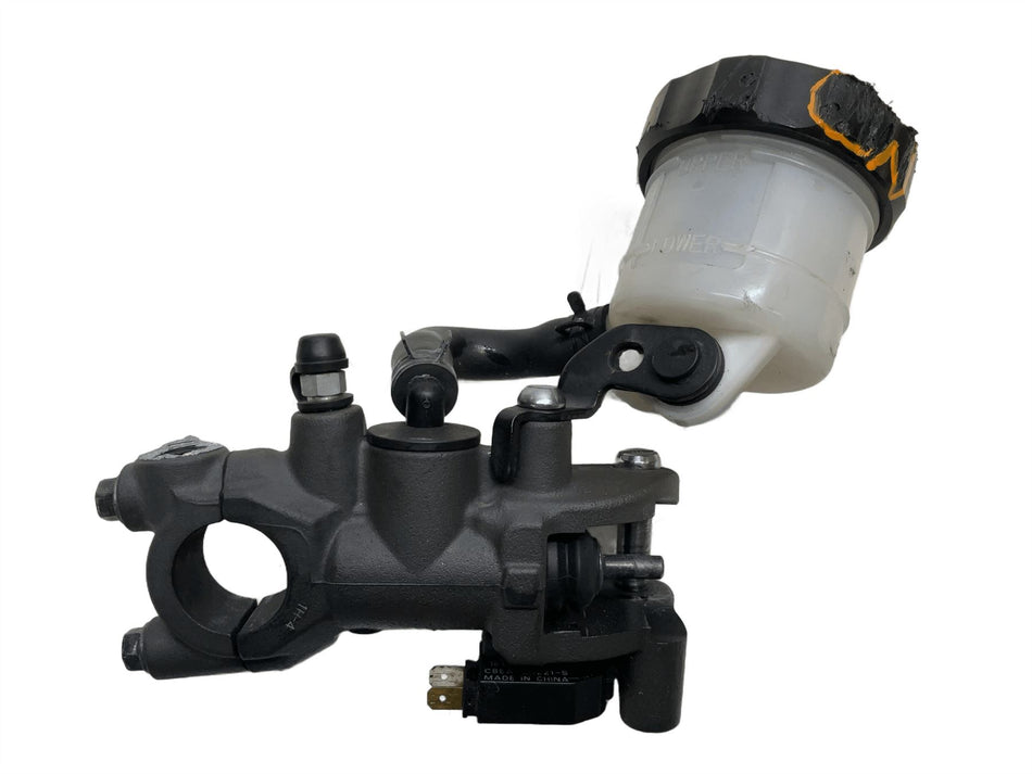 2022 Yamaha MT09 Front Brake Master Cylinder B7N2580U0100
