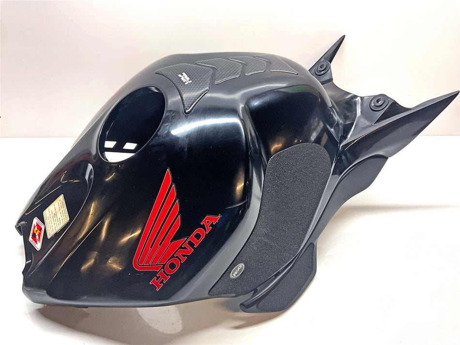2005 Honda CBR1000RR Fireblade Fuel Tank Cover - 83150MELD00ZD