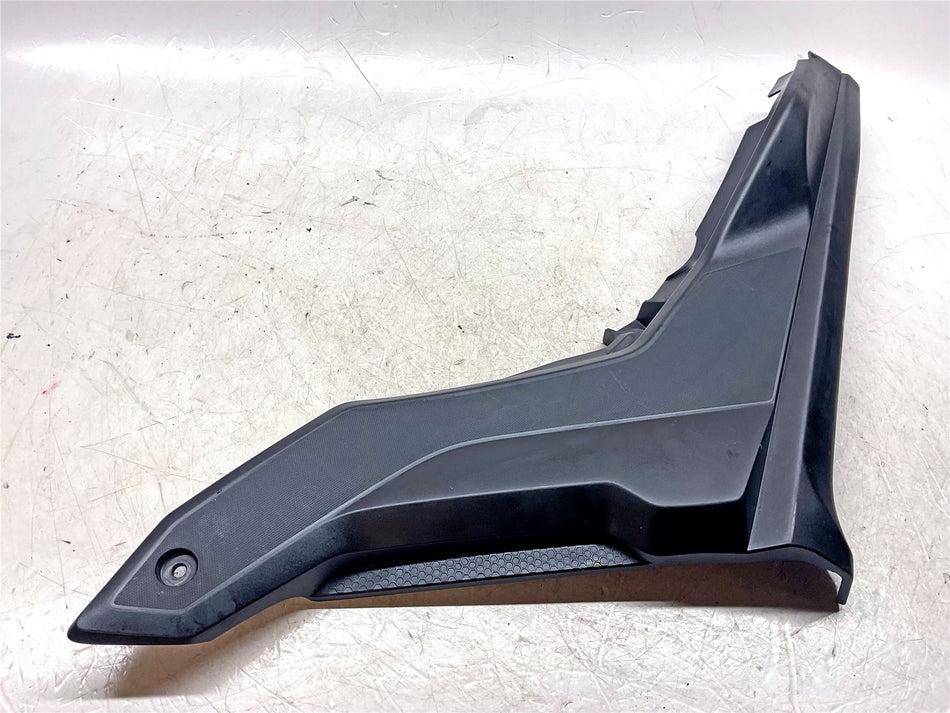 2022 Yamaha YZF-R 125 Left Side Cover  - B5GF171100