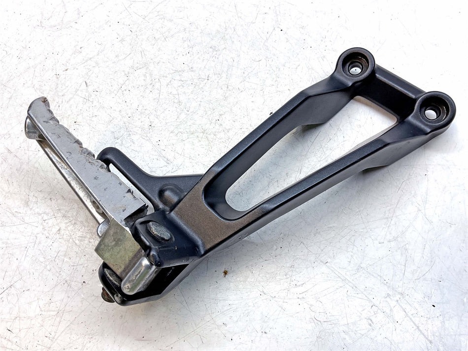 2017 Yamaha MT-09 Rear Right Footrest & Hanger - 2PP2742L00