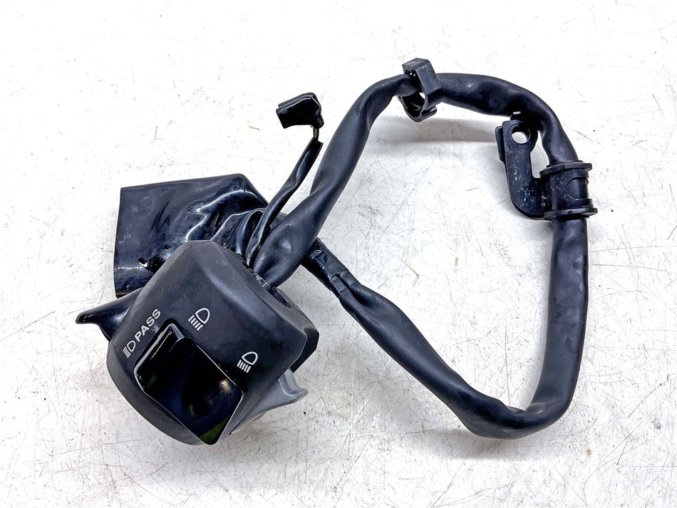 2023 Honda CB500F Switchgear Left - 35200MKPDP1