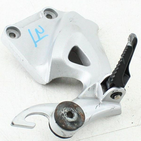 2008-2019 SUZUKI GSX 1300R HAYABUSA R/H Rear Footrest Assembly - 43600-15H00-000