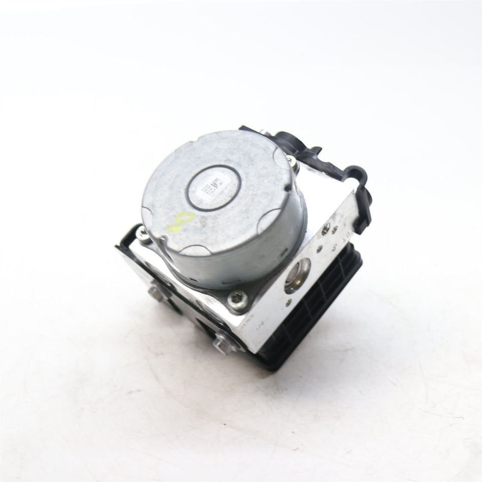 2021 Triumph Speed Triple 1200 RS ABS Pump - T2025191