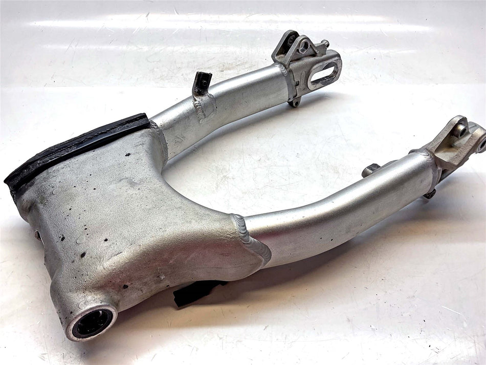 2019 Triumph Speed Twin 1200 Swingarm - T2051033