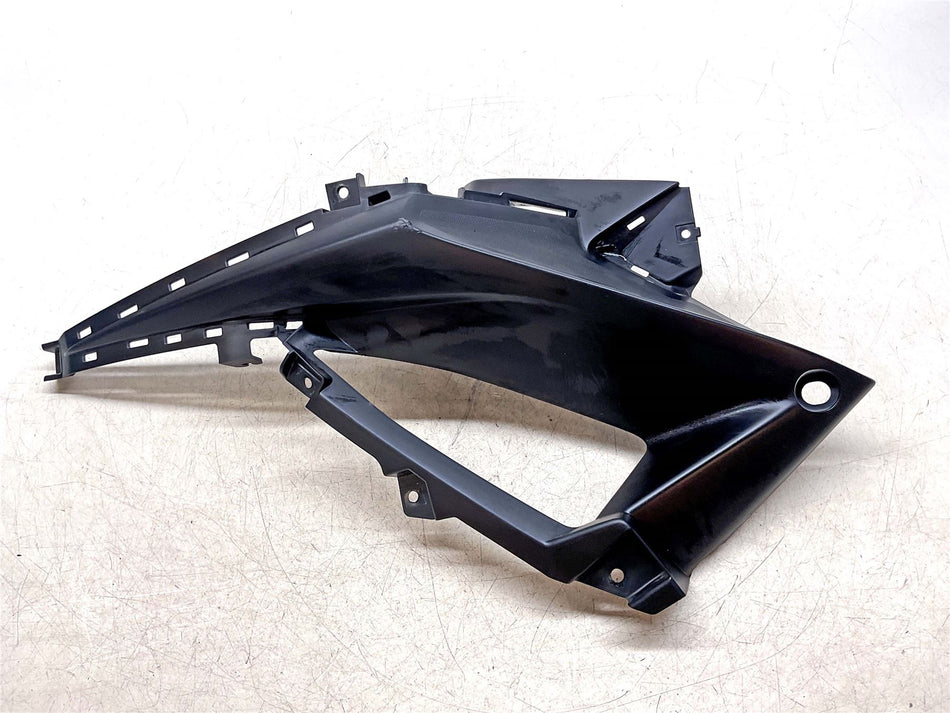 2022 Yamaha YZF-R 125 Cover 7	
 - B5G-F117V-00