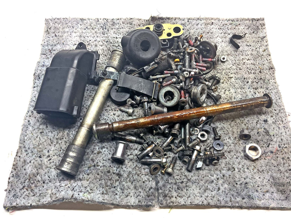 2003 Kawasaki ZRX1200 Box of Bits & Bolts - B62406BOBAB