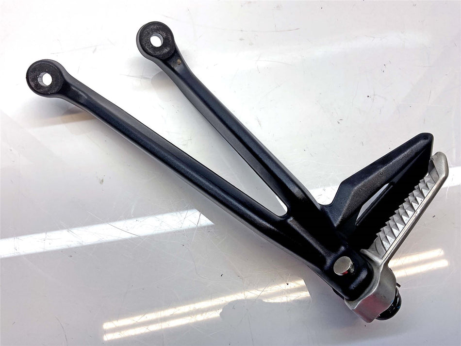 2023 Triumph Street Triple 765 R Rear Left Footrest & Hanger - T2088256
