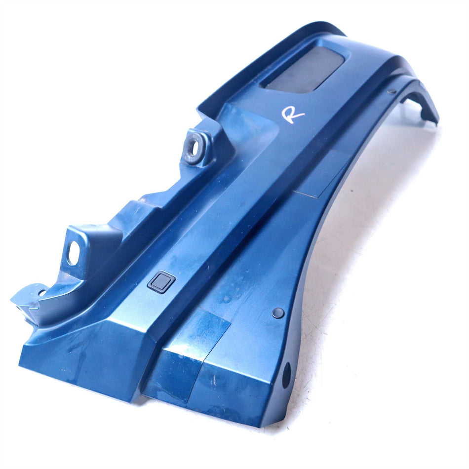 2022 Honda GL1800BD DCT Right Upper Cover - 81391MKCLG0ZA