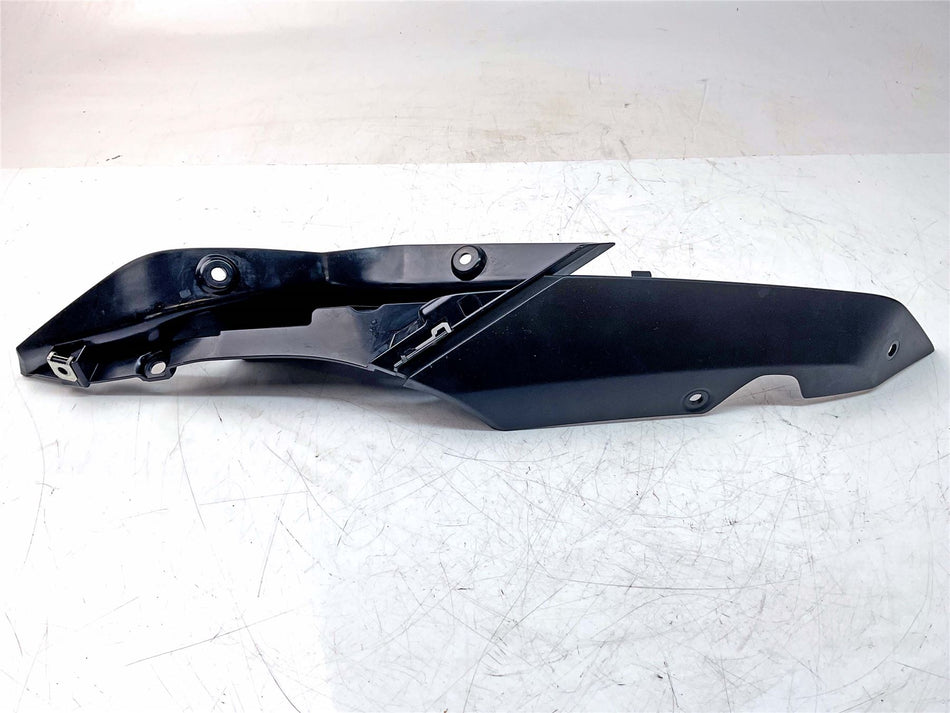 2015 BMW R1200R Left Tail Trim - 46638543525