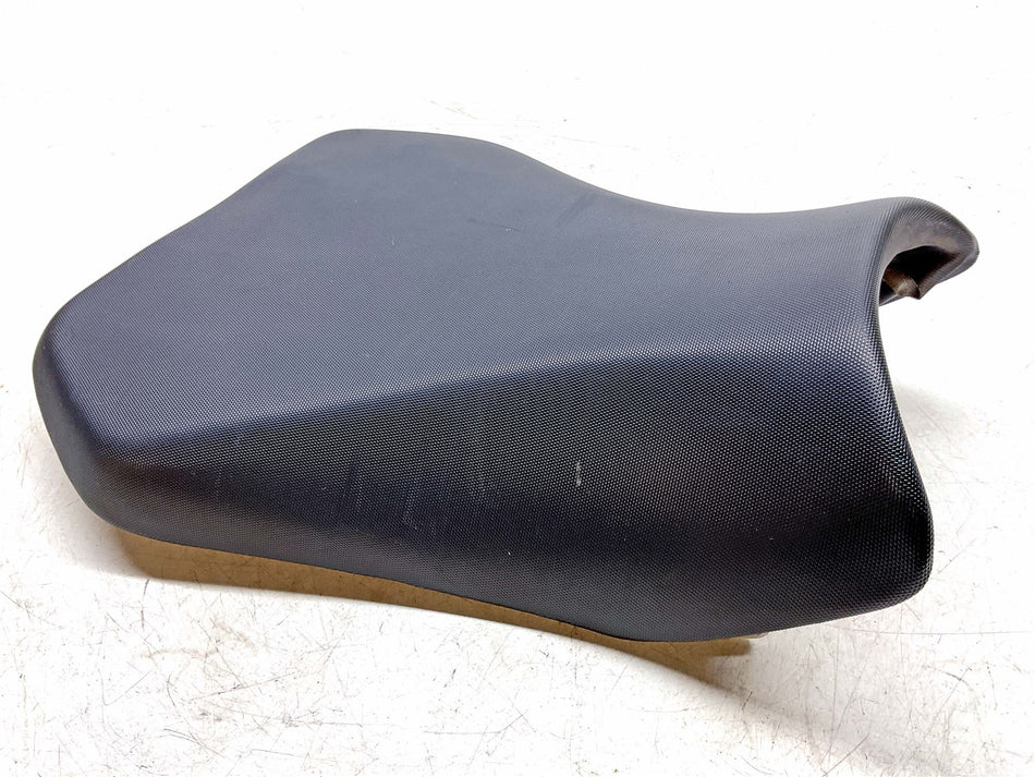 2011 Suzuki GSX-R600 Riders Seat - 45101014J0DW2