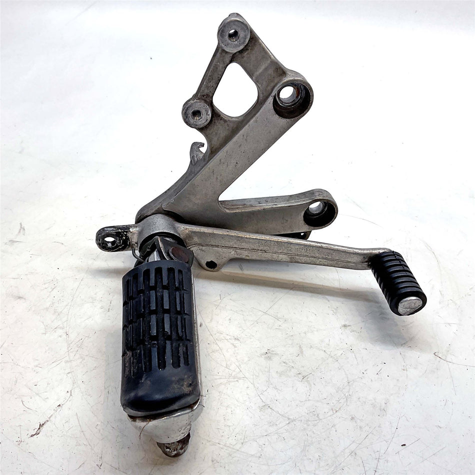 1993 Honda CBR900RR Front Right Footrest & Hanger - 50600MW0000