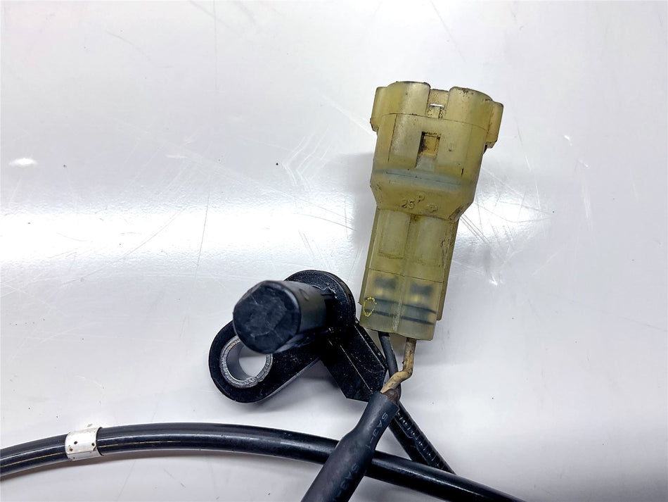2015 Triumph Street Triple 675 RX Front Wheel Speed Sensor - T2021495