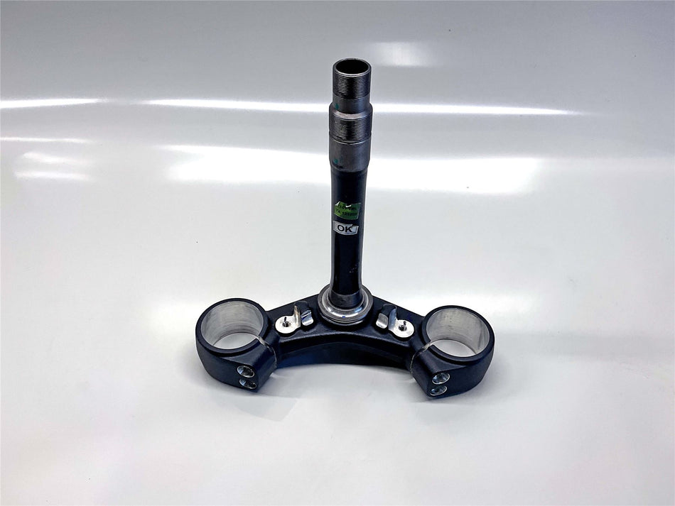 2025 Triumph Speed 400 Bottom yoke - TA121017