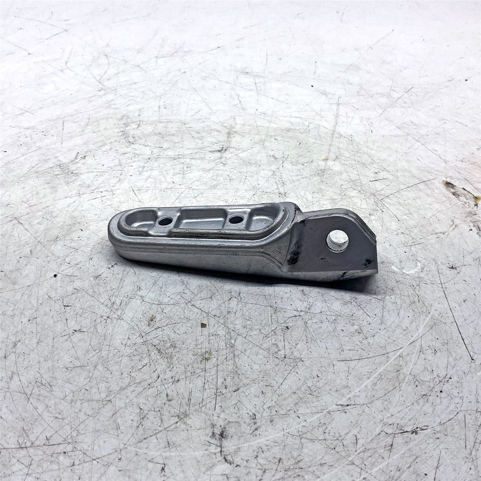 2020 Triumph Tiger 900 GT Pro Right Rear Footrest - T2082139