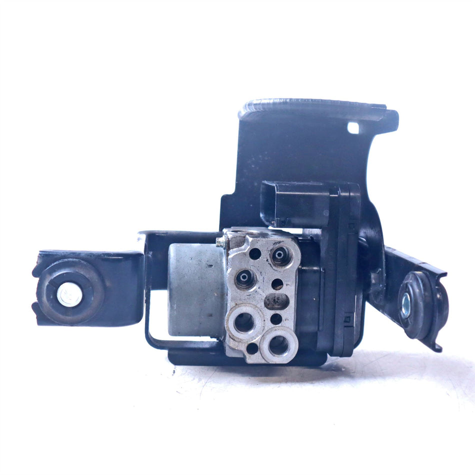 2023 Suzuki SV650 ABS Pump - 5561018K20000