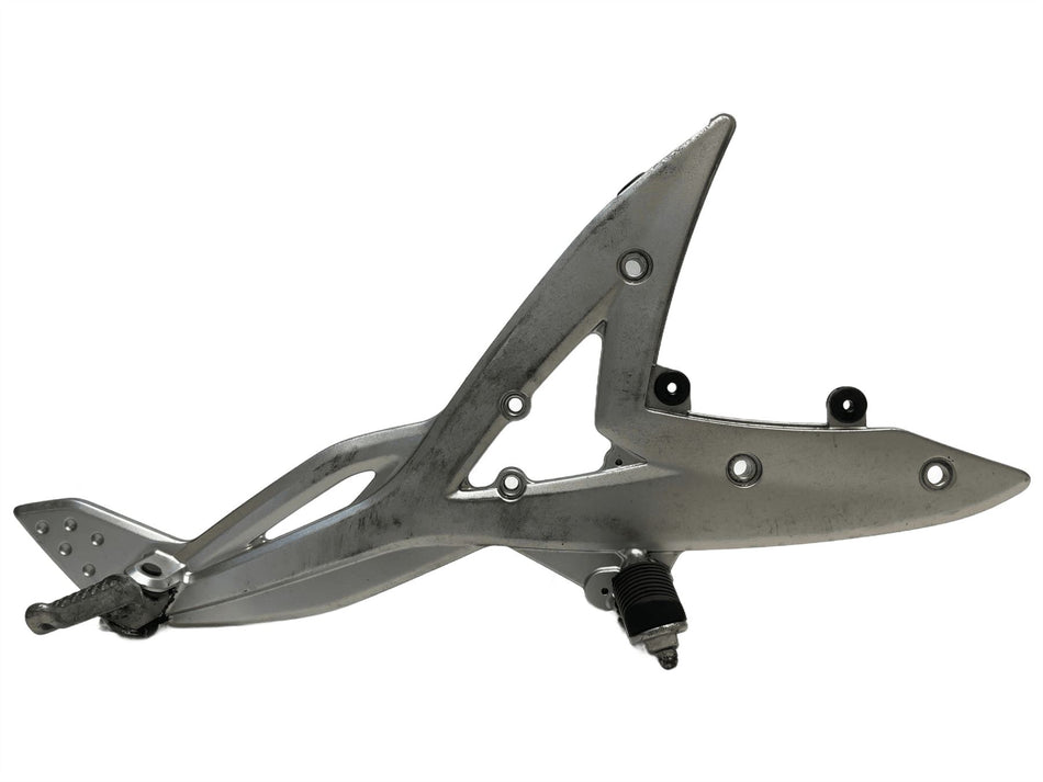 2008 Kawasaki ER-6f Right Footrests & Hanger 350630288