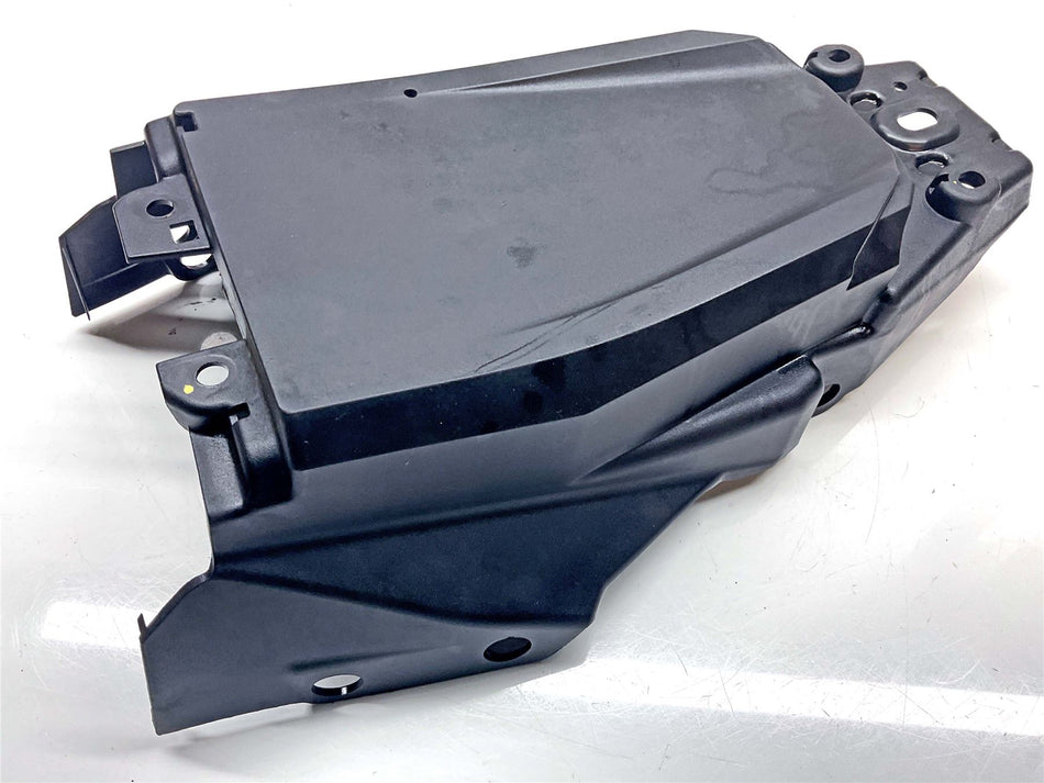 2019 KTM Duke 125 Front Undertray - JP181002
