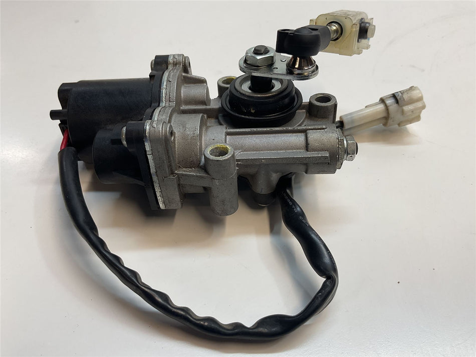 2018 Yamaha YZF R1 Air Intake Duct Servo - 14B858700100