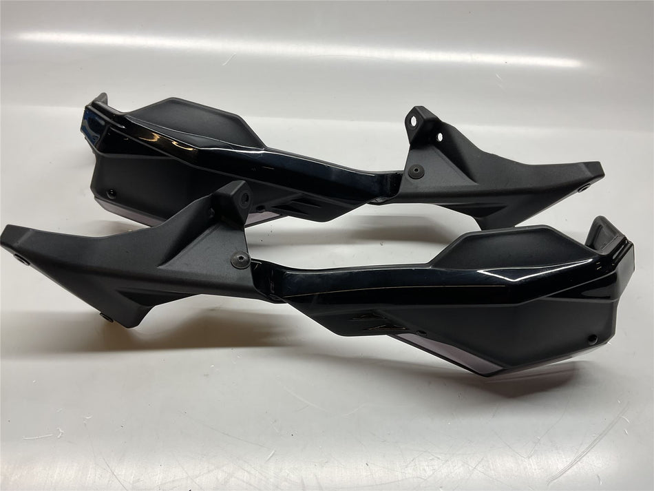2025 Yamaha MT-07 Aftermarket Handguards