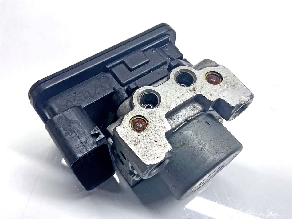 2020 Suzuki GSX-S750Z ABS Pump - 5561013K00000