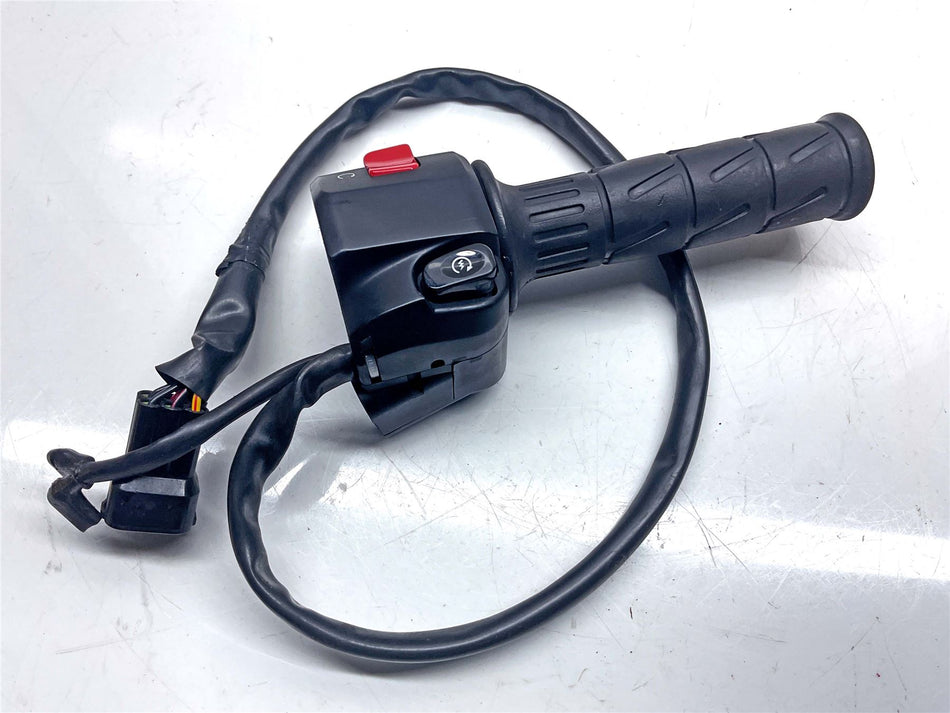 2018 Kawasaki Versys 650 Switchgear Right - 460910478