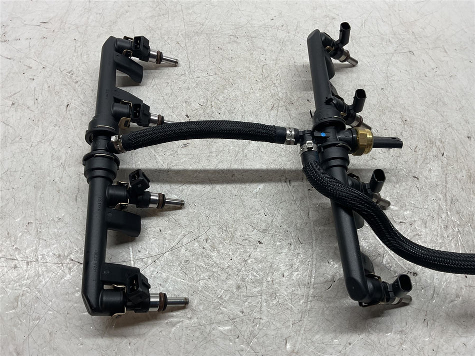 2023 BMW M1000R Injection Rail - 13549444534