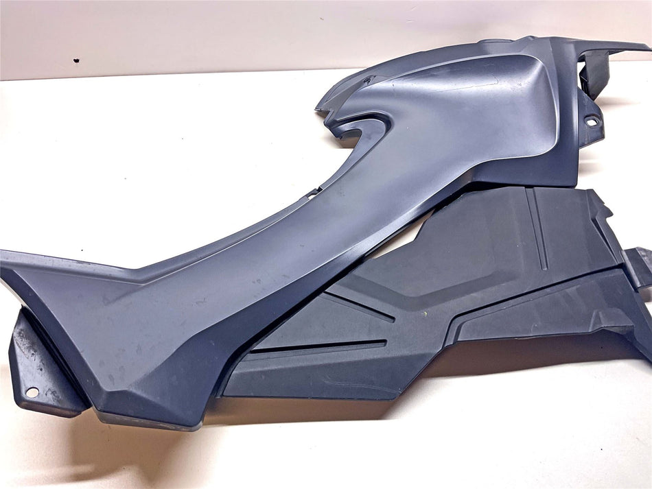 2023 Can-Am Outlander MAX XT 6 Right Centre Painted Panel - 705015839