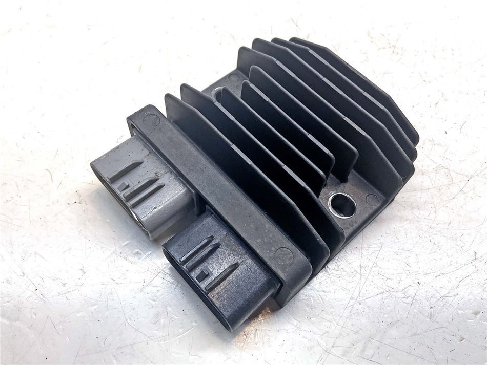 2025 Triumph Street Triple 765 RS Regulator Rectifier - T1300679