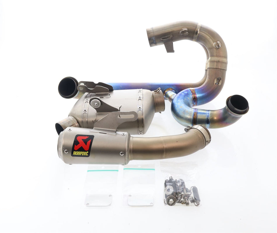 2020-2024 KTM 1290/1390 SUPER DUKE R AKRAPOVIC EVOLUTION LINE EXHAUST SYSTEM