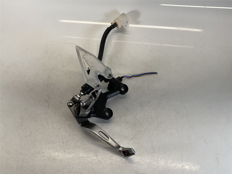 2023 Kawasaki Ninja 400 Front Right Footrest Hanger - 35063-1408