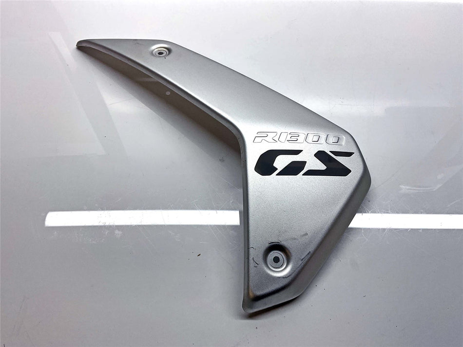 2024 BMW R1300GS Left Radiator Cowl - 46631683103
