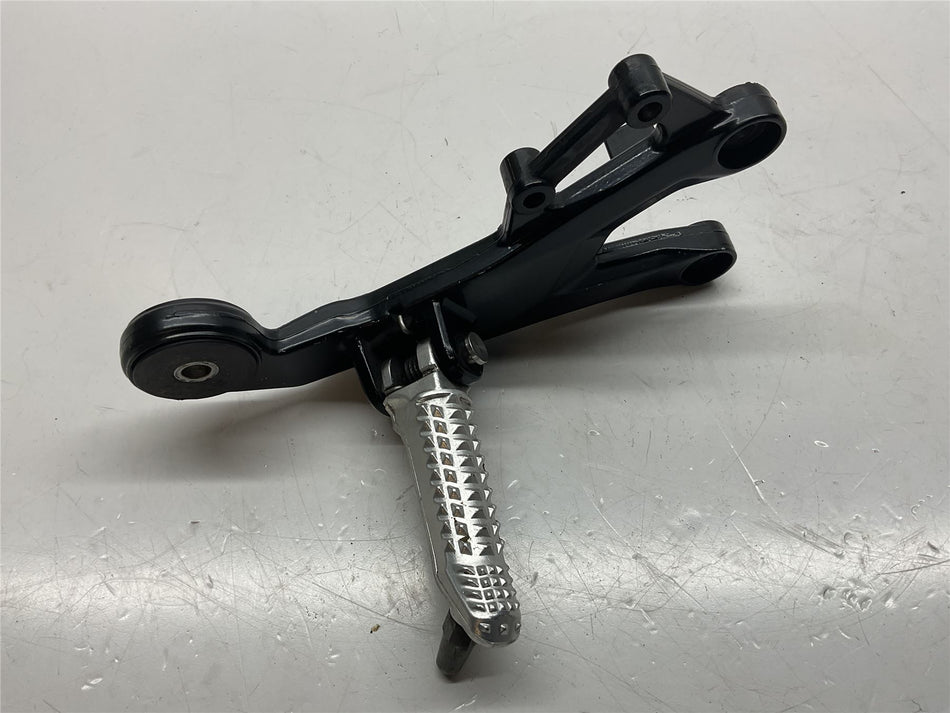 2010 BMW S1000RR Right Rider Footrest - 46717708574