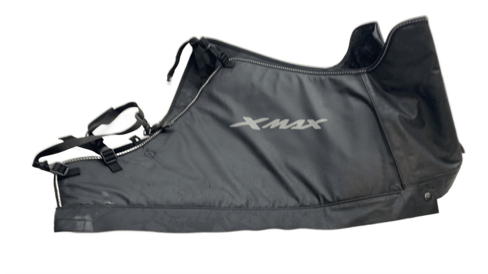 2022 Yamaha XMAX Leg Cover B74F81A000