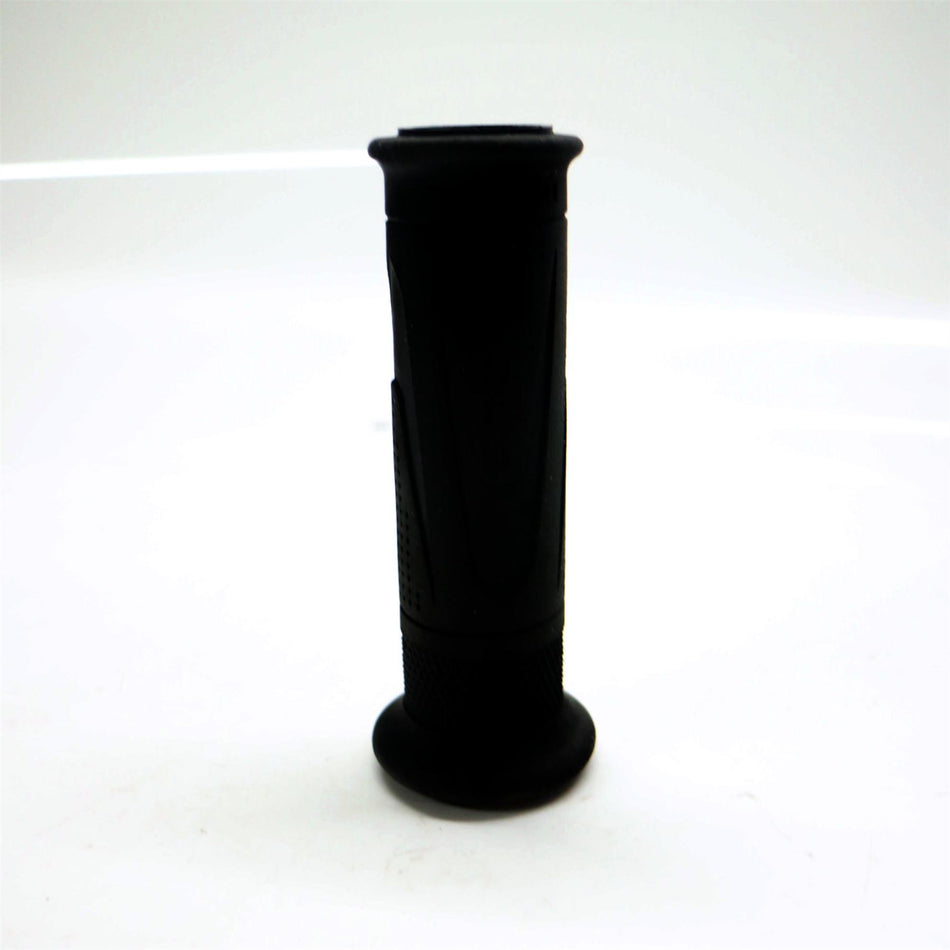 2023 TRIUMPH STREET TRIPLE 765 R LH Grip - T2043789