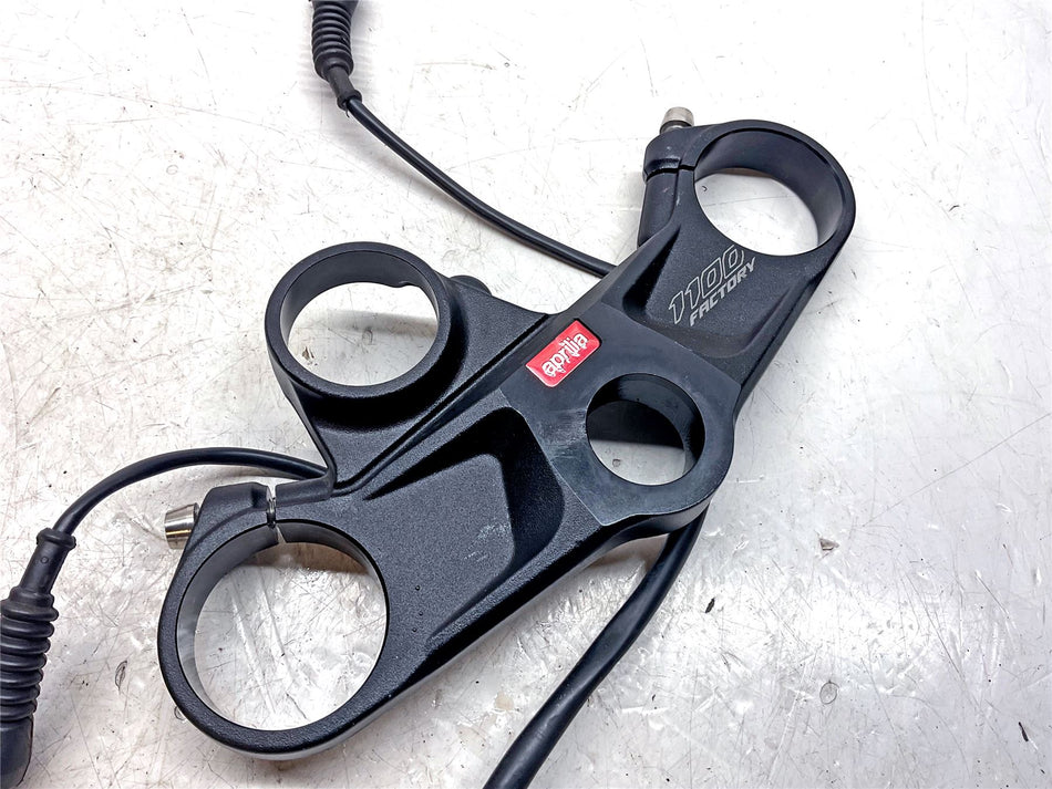 2024 Aprilia RSV4 1100 Factory Top Yoke - 2B0066075