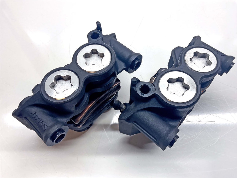 2021 Yamaha Tracer 9 GT Front Brake Calipers Pair - 1CR2580T0000
