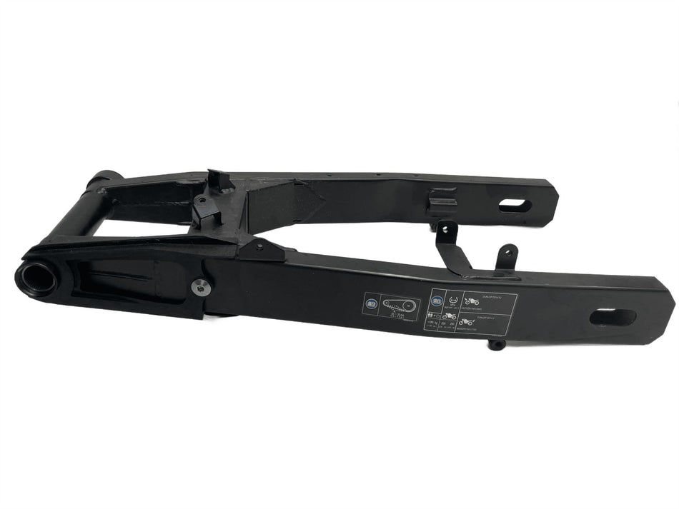2014 Kawasaki Z800 Rear Swingarm 33001058218R