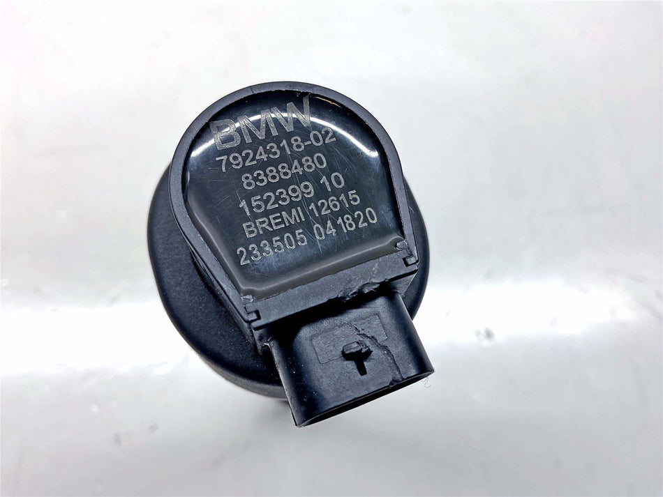 2025 BMW M1000R Ignition Coil - 12135B36BF1