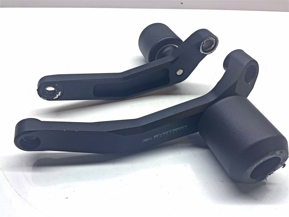 2021 Triumph Speed Triple 1200 RS Evotech Crash Bungs