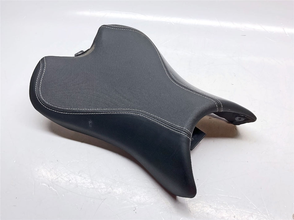 2020 Triumph Street Triple 765 RS Front Seat - T2308430