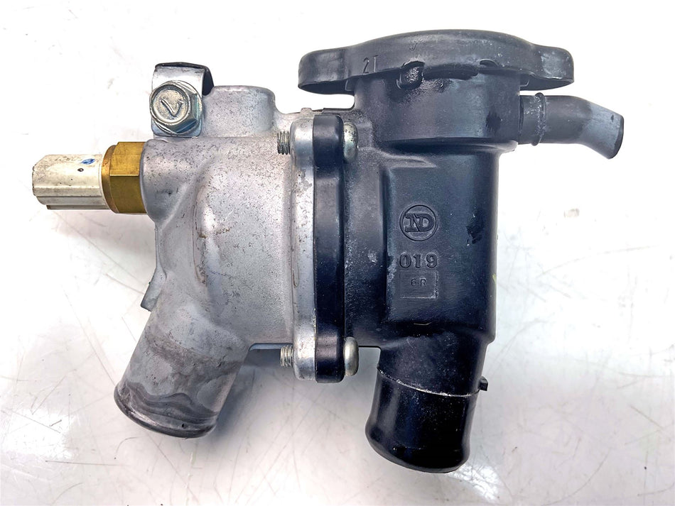 2016 Kawasaki Z800 ZR800 ABS Thermostat - 161600773