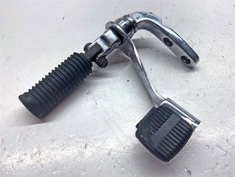 2006 Harley-Davidson Dyna Street Bob FXDB Right Front Footrest & Brake Pedal