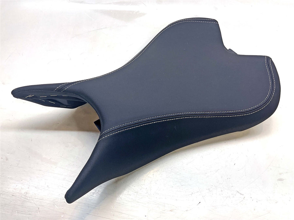 2025 Triumph Street Triple 765 RS Riders Seat - T2310816