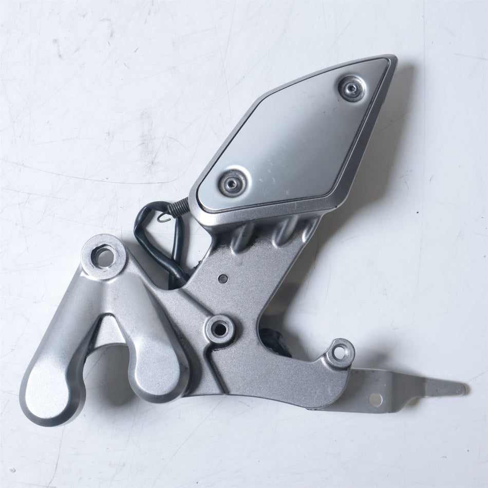 2007 Yamaha MT-01 Left Footrest Hanger - 5YU2744300