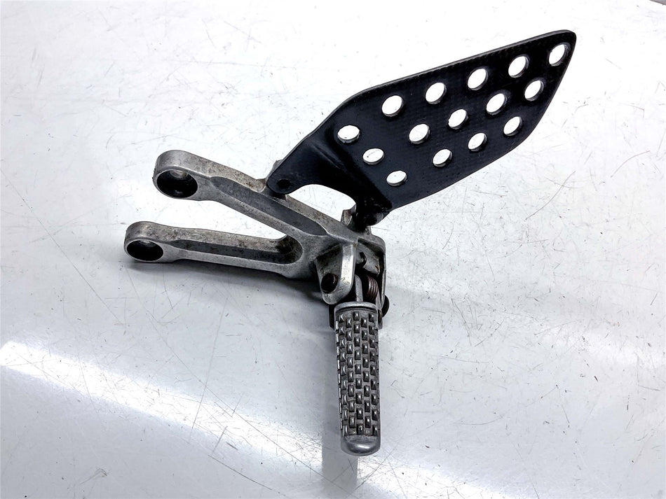 2004 Honda CBR1000RR Fireblade Front Left Footrest Hanger - 50700MEL000