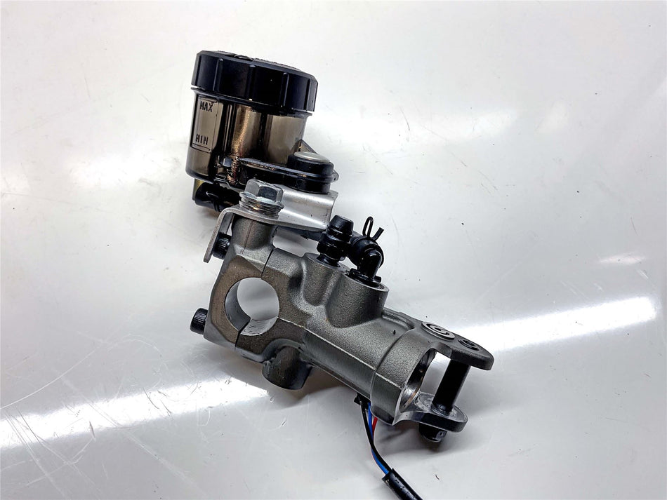 2025 Ducati Streetfighter V2 Front Brake Master Cylinder - 62441611A