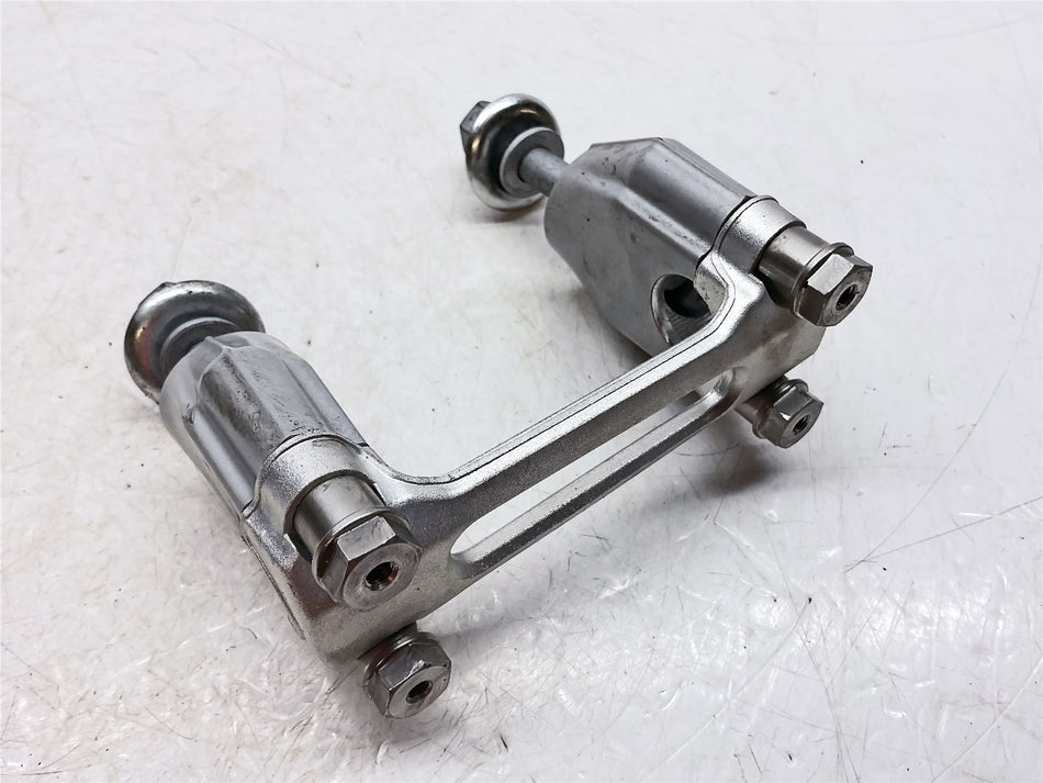 2017 BMW F700GS Handlebar Clamp - 31428530982