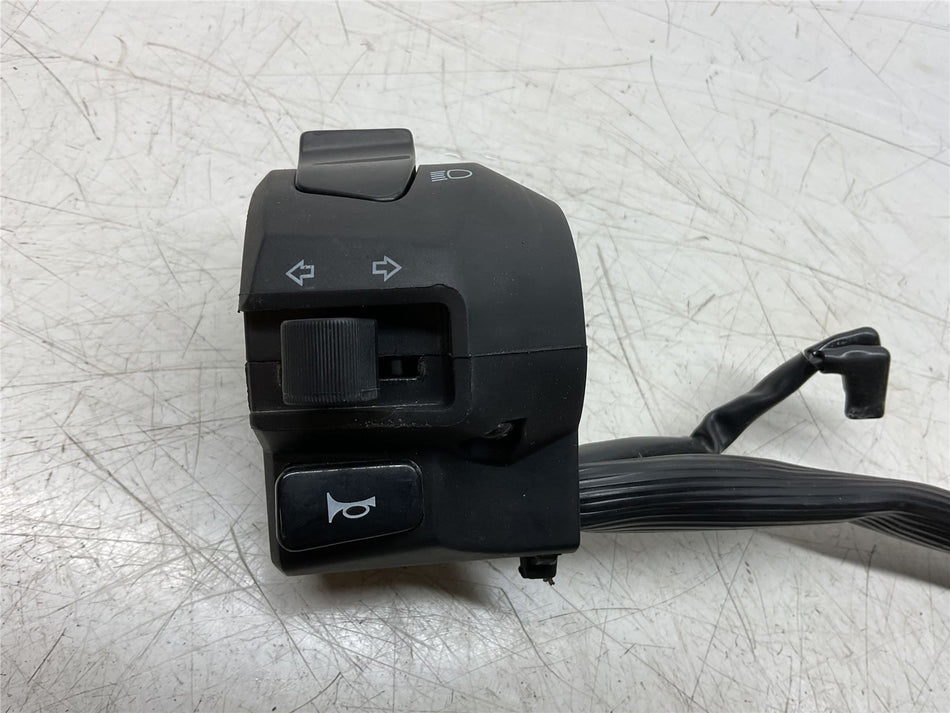 2023 Benelli BN 125 Left Hand Switchgear - 40600L210001